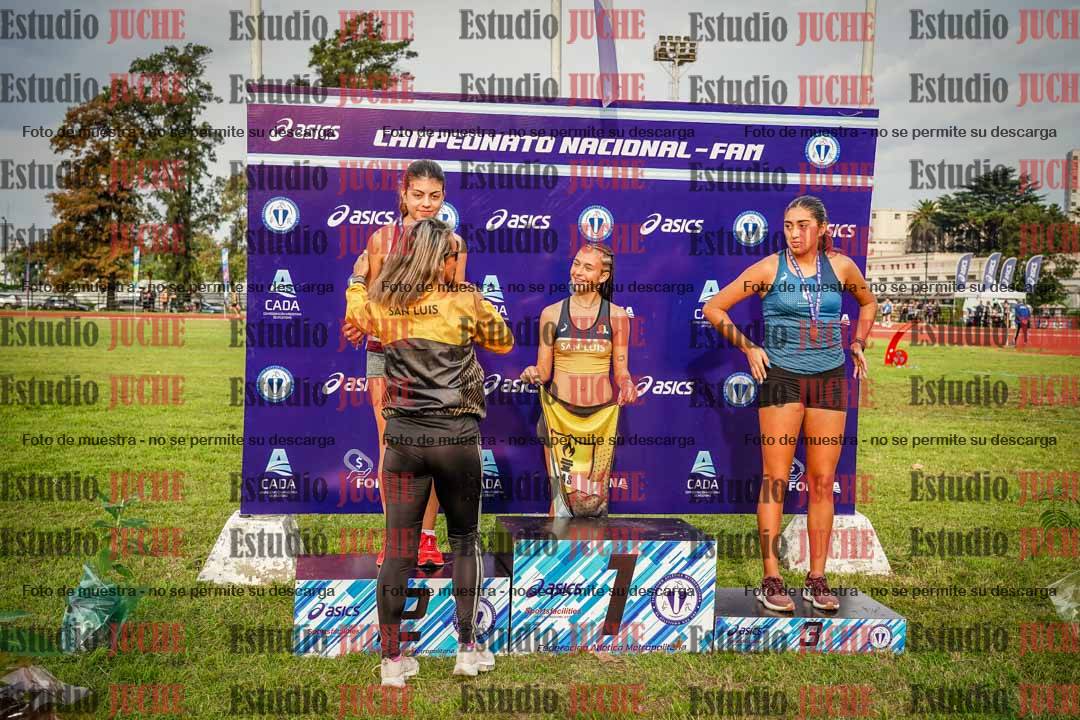 Fotos de algunos extras del día 1