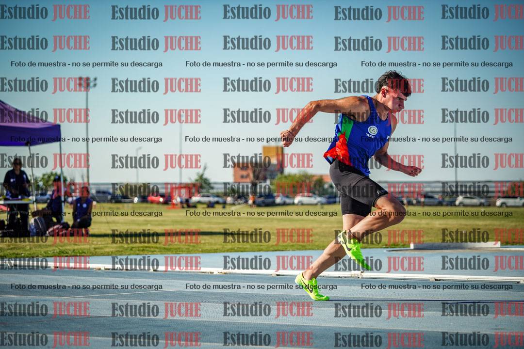 Fotos de los 400 m llanos de varones