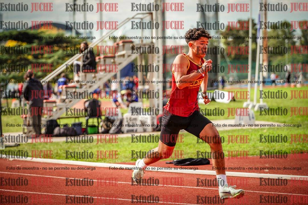 Fotos de los 400 m llanos de varones