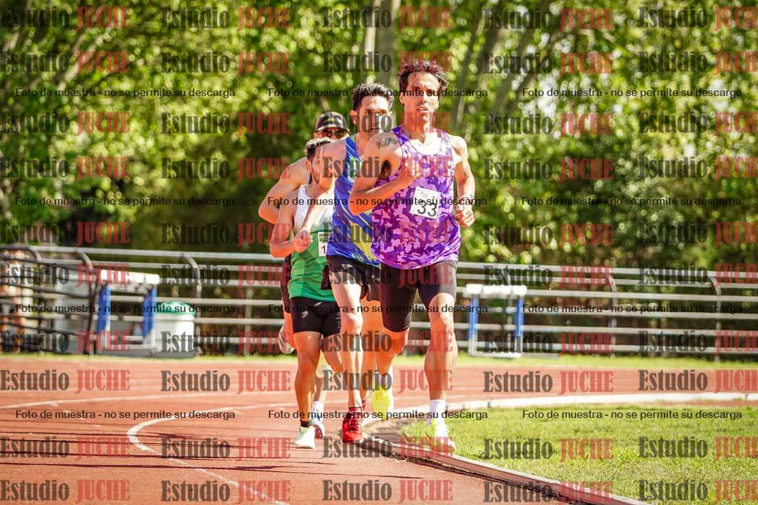 Fotos de los 5000 m llanos de mujeres y varones