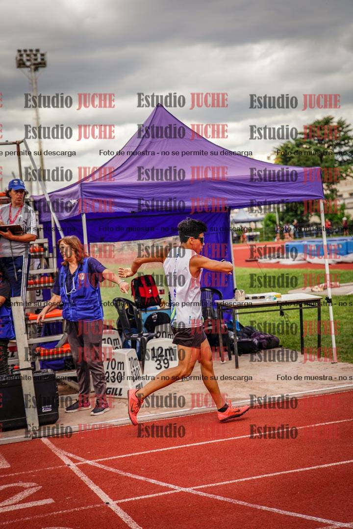 Fotos de los 800 m de varones