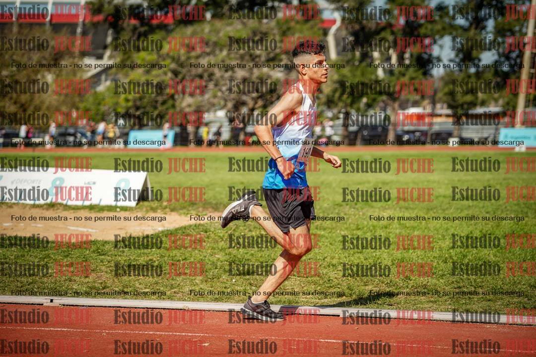 Fotos de los 600 m llanos de varones