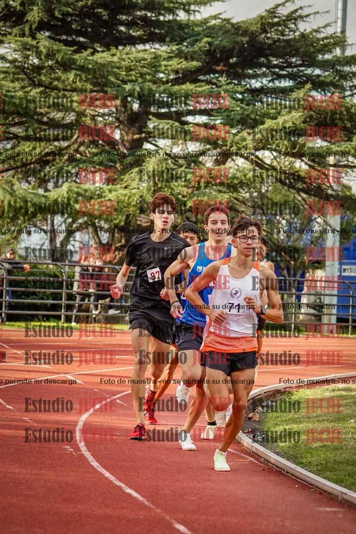 Fotos de los 1500 m llanos de varones