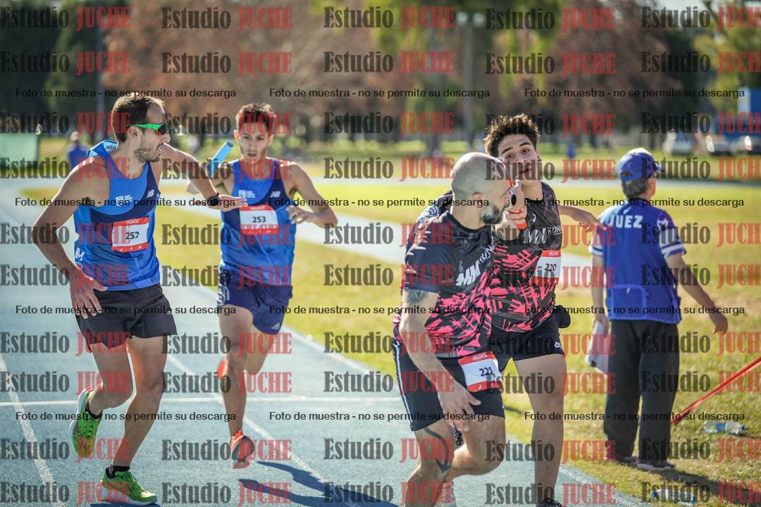 Fotos durante los relevos