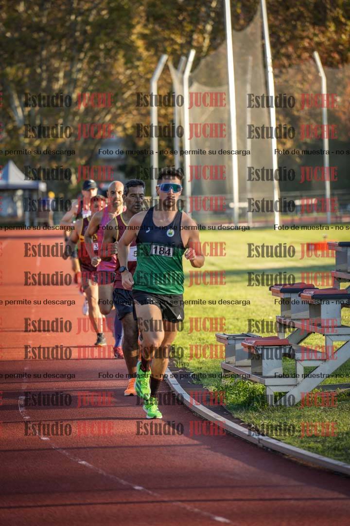 Fotos de los 3000 m llanos de varones