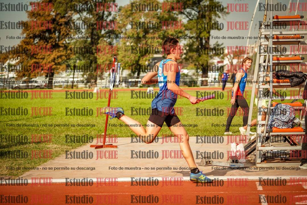 Fotos de las postas 4x400 m llanos de varones