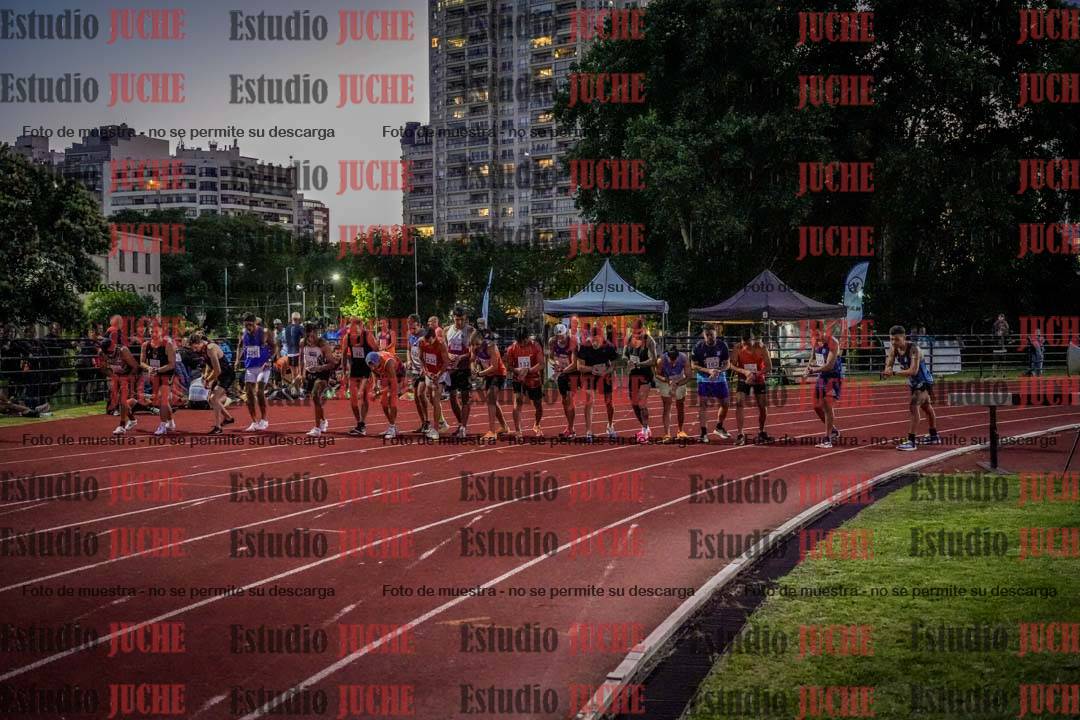 Fotos de los 1500 m llanos de varones