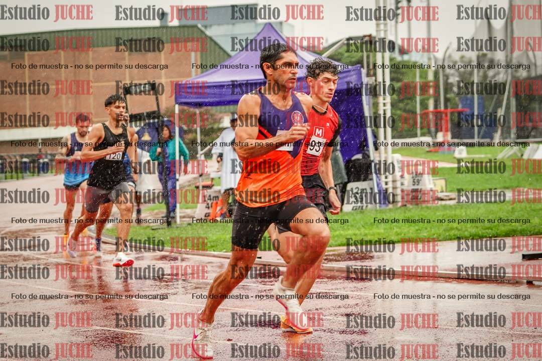 Fotos de los 800 m de varones