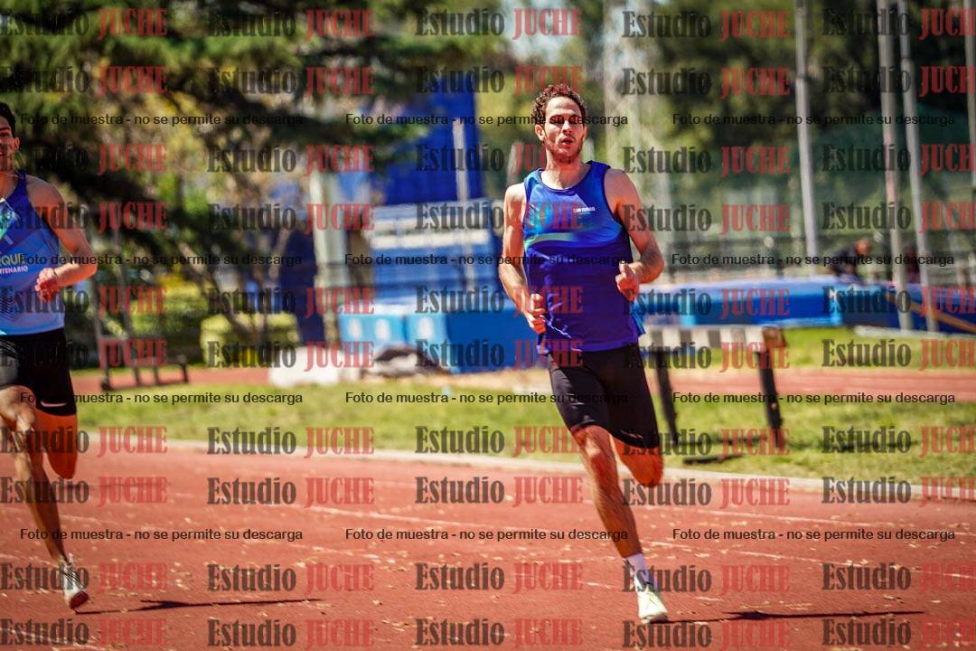 Fotos de los 400 m llanos de varones