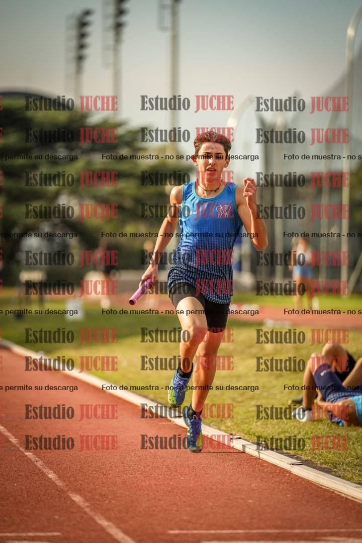 Fotos de las postas 4x400 m llanos de varones