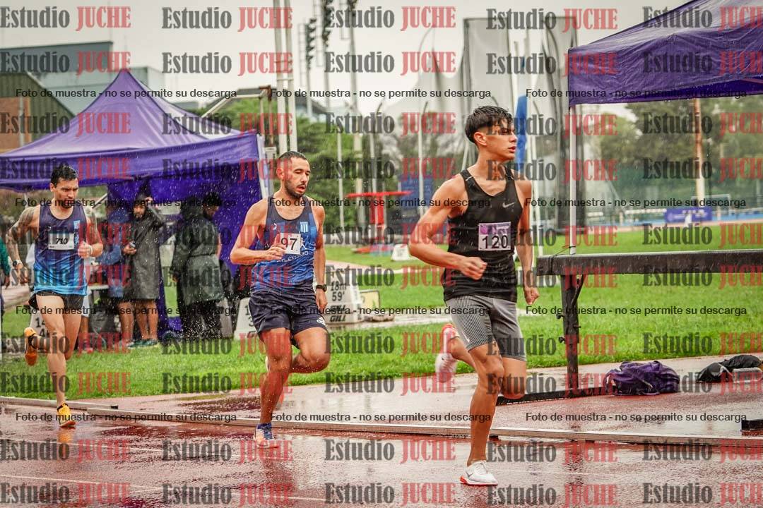 Fotos de los 800 m de varones