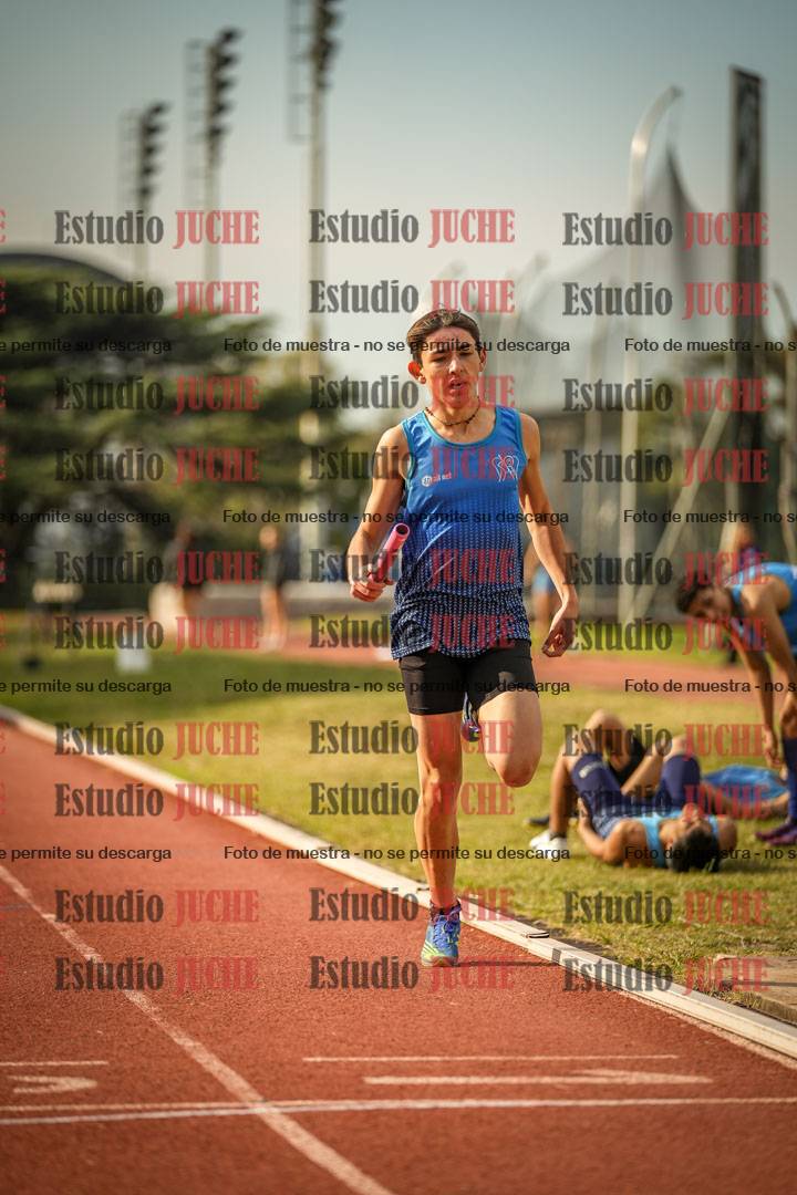 Fotos de las postas 4x400 m llanos de varones