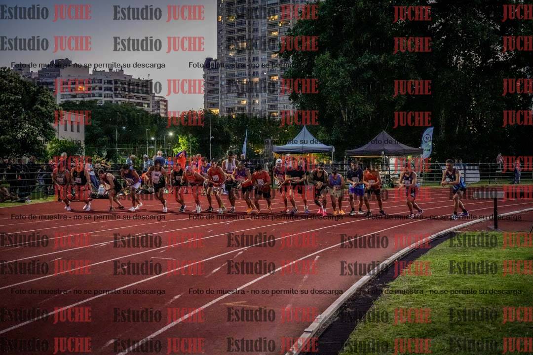 Fotos de los 1500 m llanos de varones