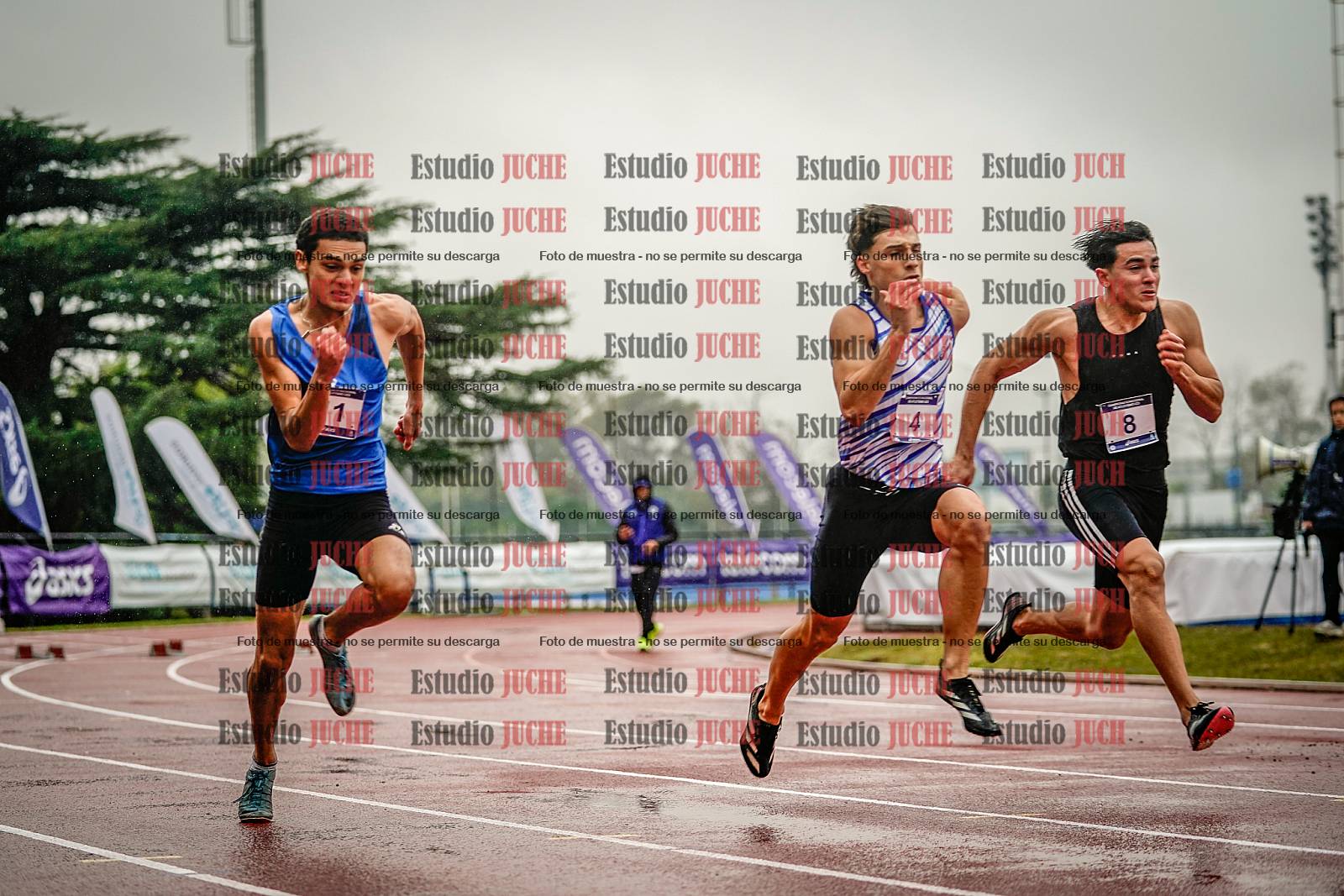 Fotos de los 100 m llanos de varones - FINAL