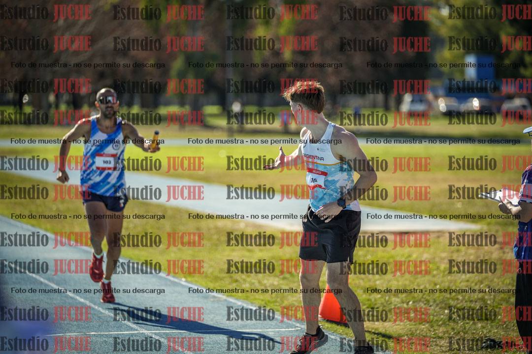 Fotos durante los relevos