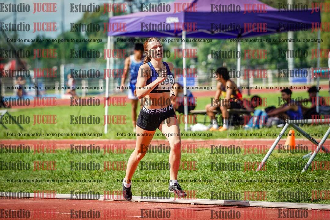Fotos de los 600 m de mujeres