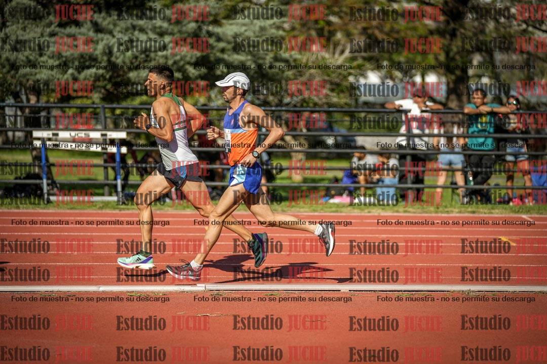 Fotos de los 5000 m llanos de varones
