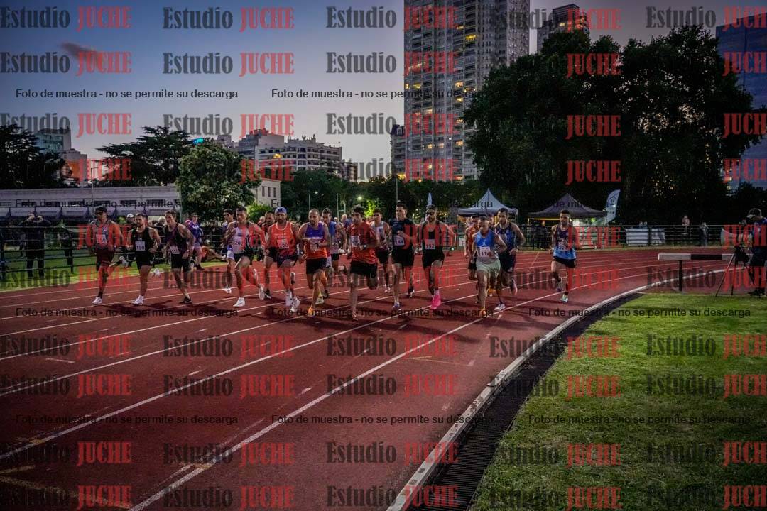 Fotos de los 1500 m llanos de varones