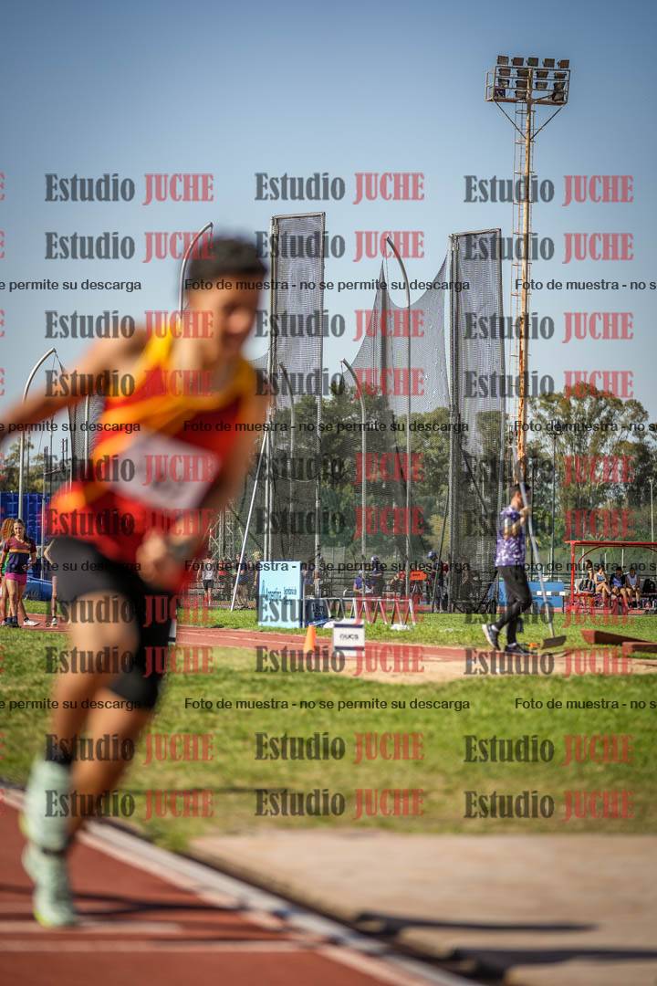 Fotos de los 600 m llanos de varones