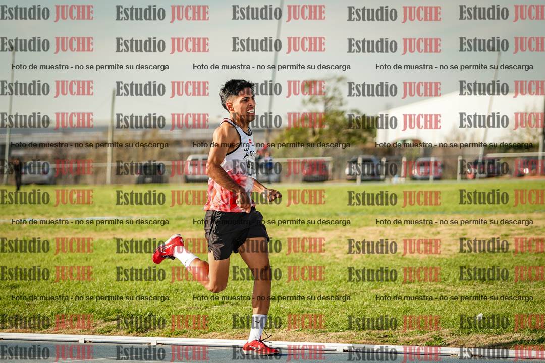 Fotos de los 1500 m llanos de varones