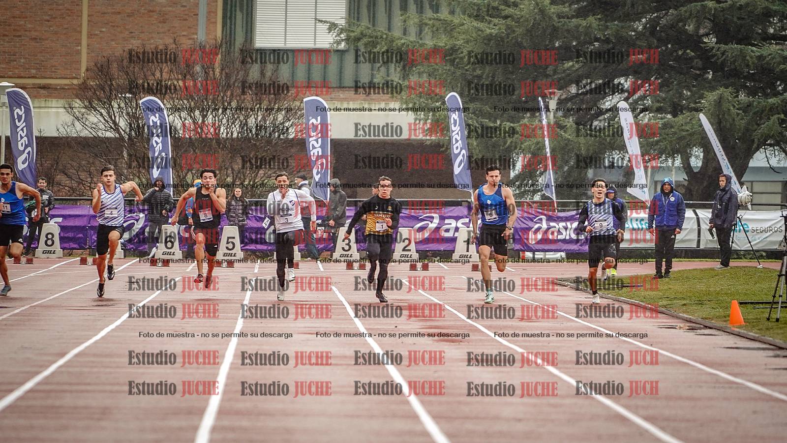 Fotos de los 100 m llanos de varones - FINAL