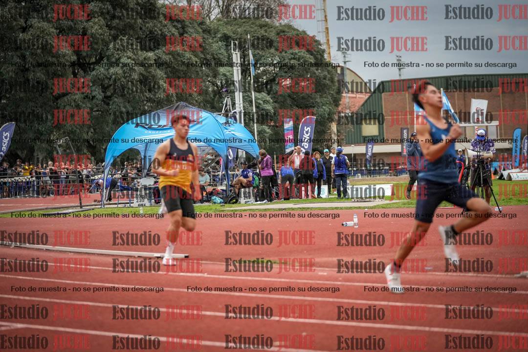 Fotos de los 400 m llanos de varones - decatlón 5