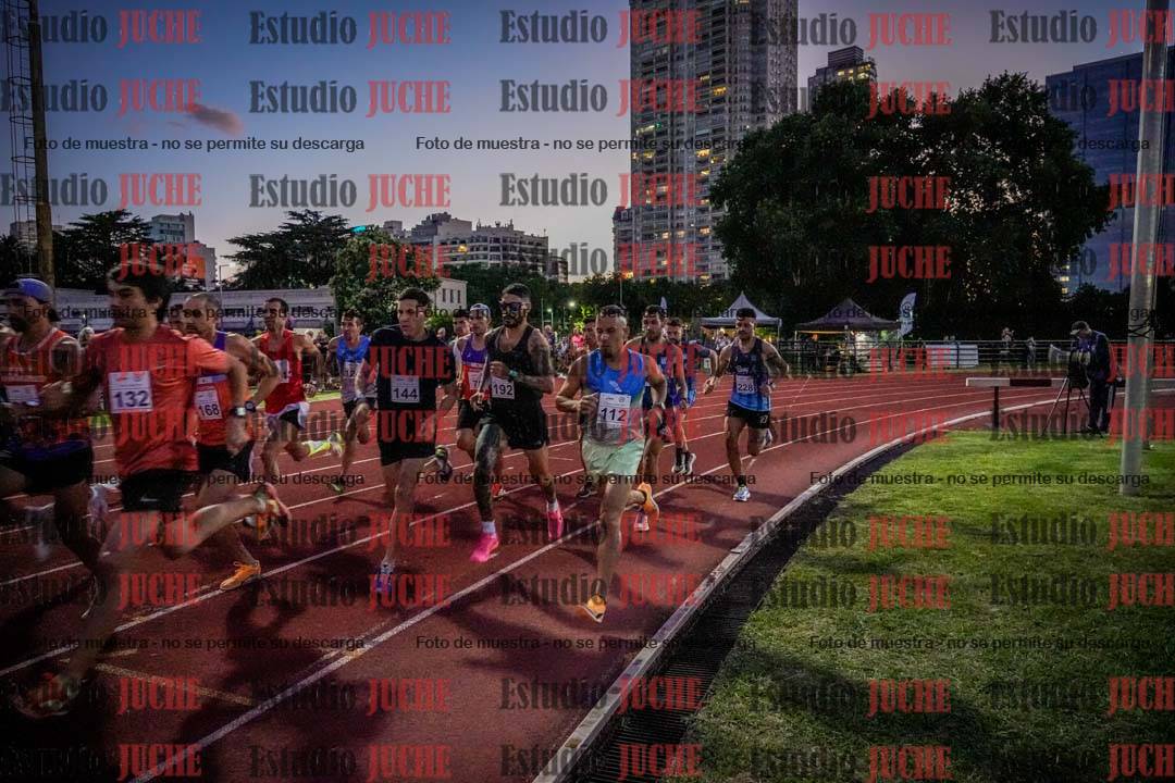 Fotos de los 1500 m llanos de varones