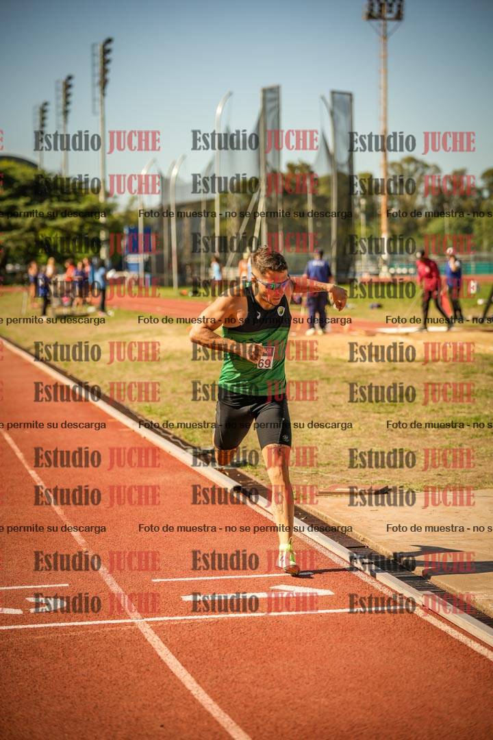 Fotos de los 800 m llanos de varones