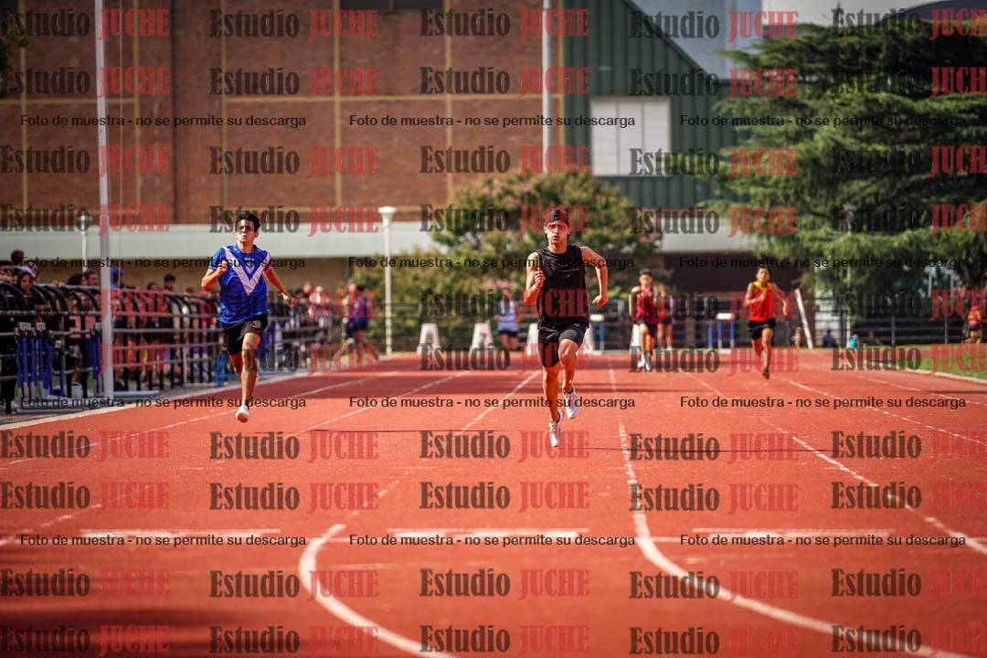Fotos de los 200 m llanos de varones