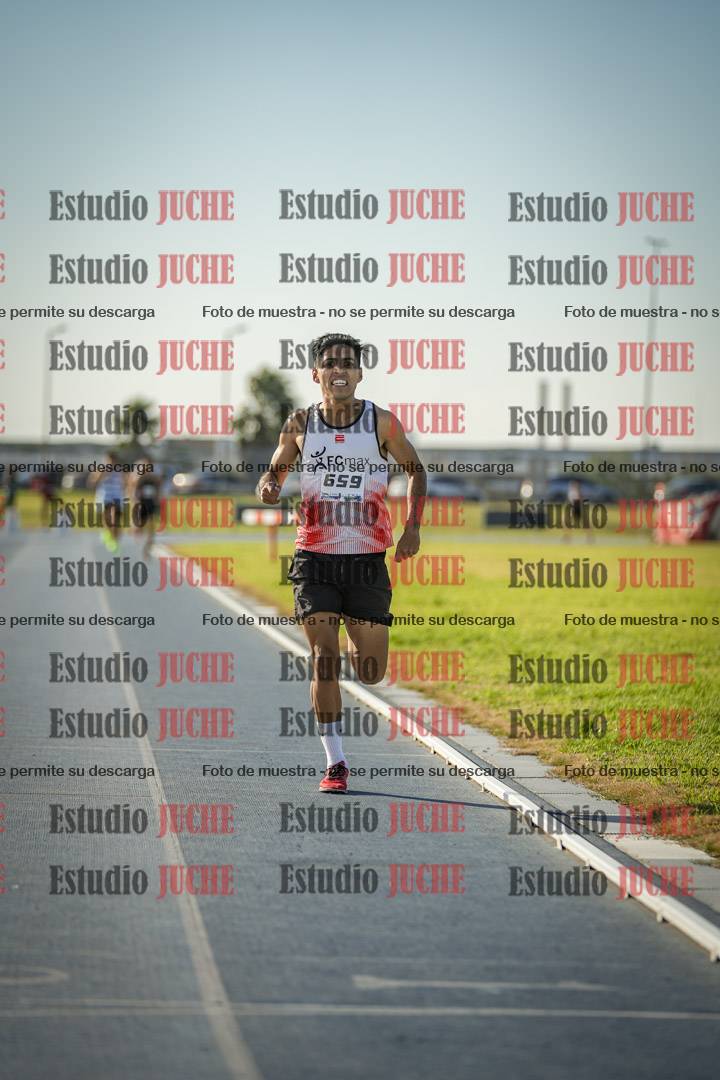 Fotos de los 1500 m llanos de varones