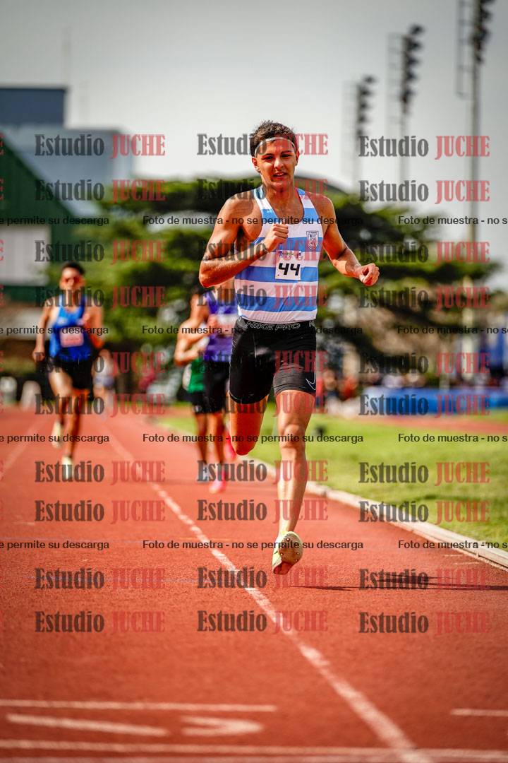 Fotos de los 3000 m llanos de varones