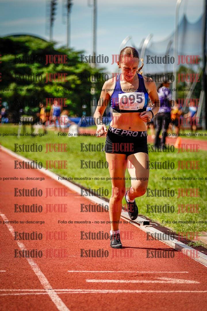 Fotos de los 600 m de mujeres