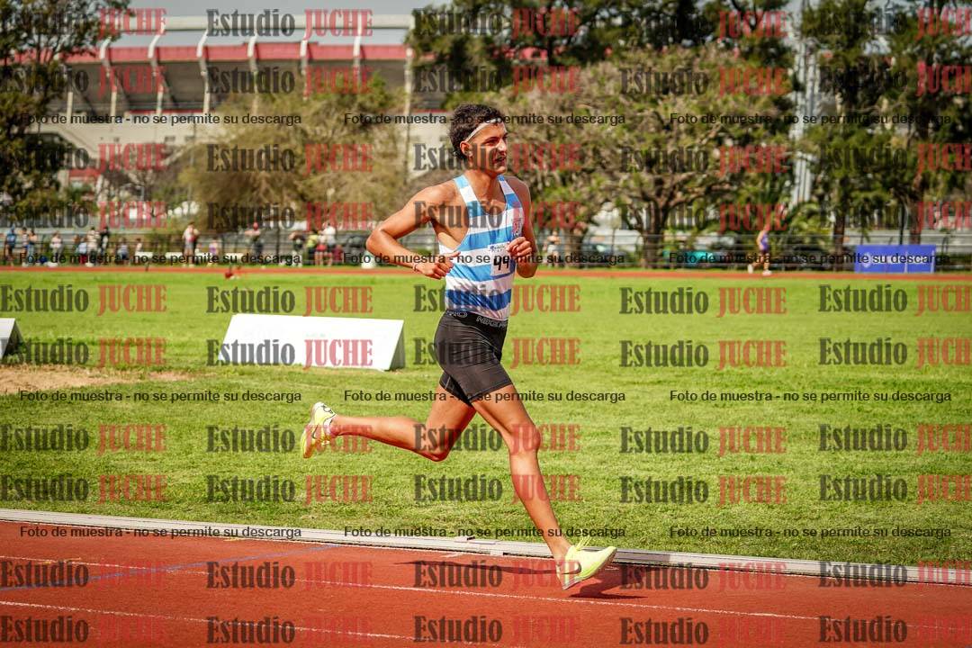 Fotos de los 3000 m llanos de varones