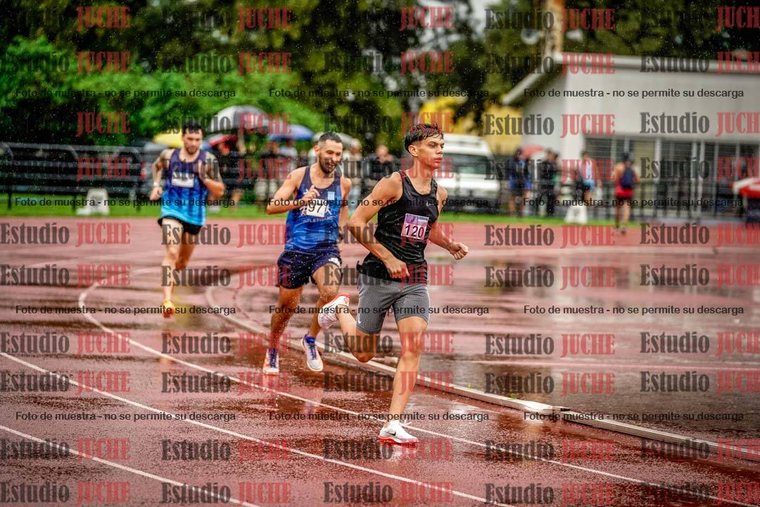 Fotos de los 800 m de varones