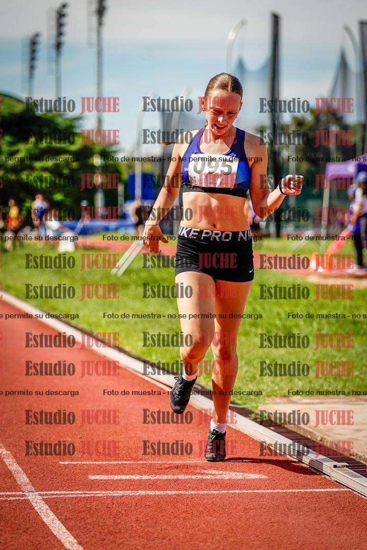 Fotos de los 600 m de mujeres