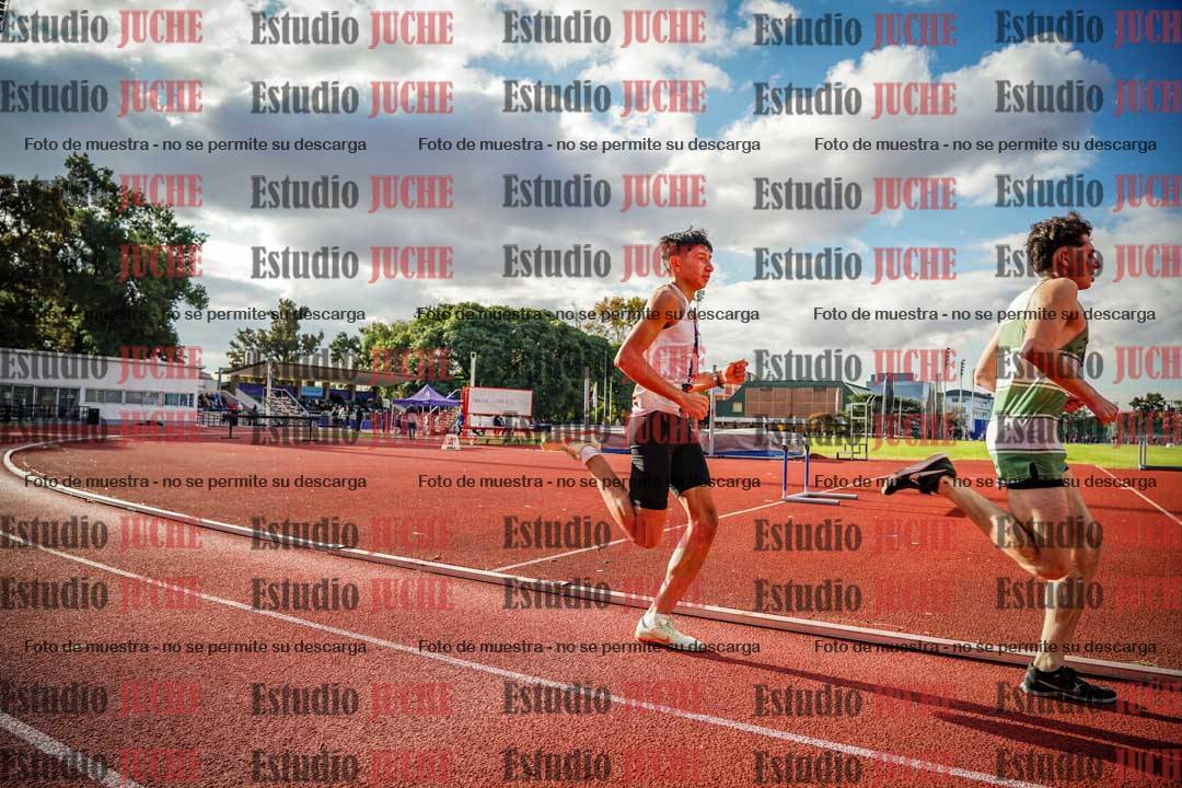 Fotos de los 1500 m llanos de varones
