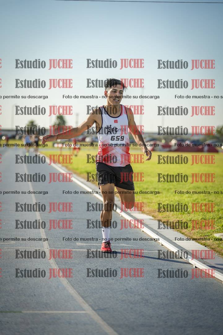 Fotos de los 1500 m llanos de varones
