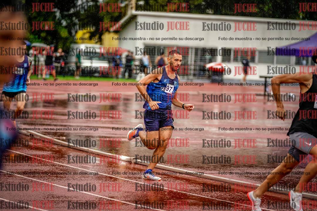Fotos de los 800 m de varones