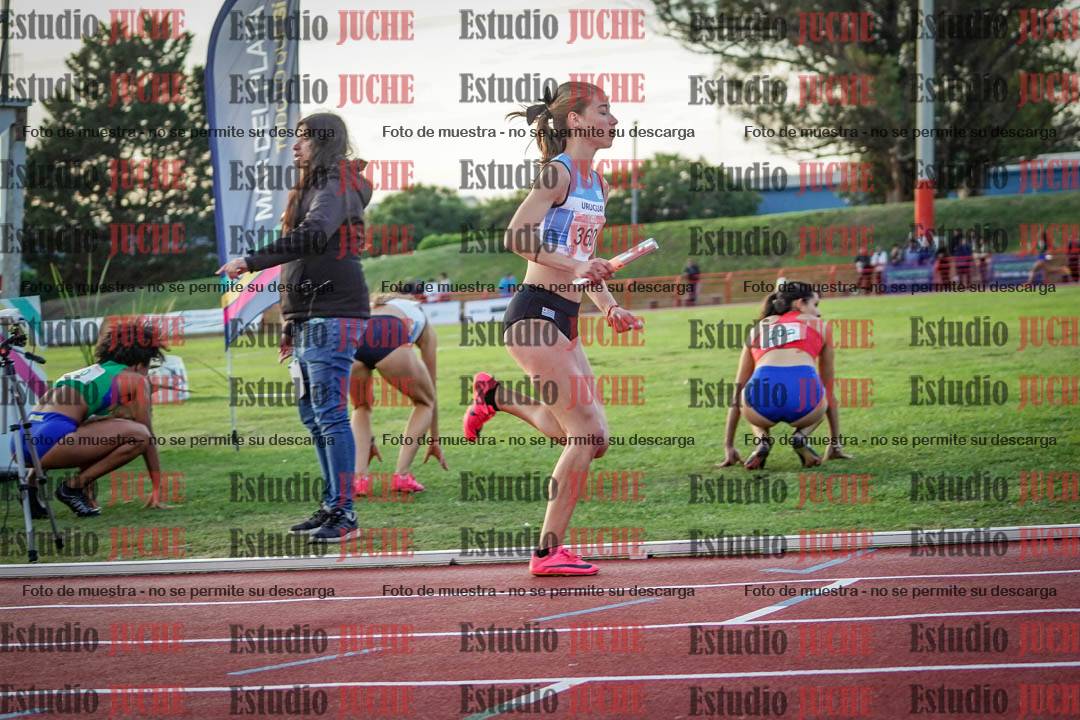 Fotos de los relevos 4x400 m de mujeres