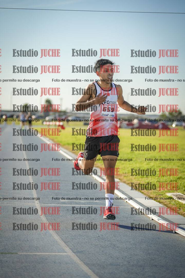 Fotos de los 1500 m llanos de varones