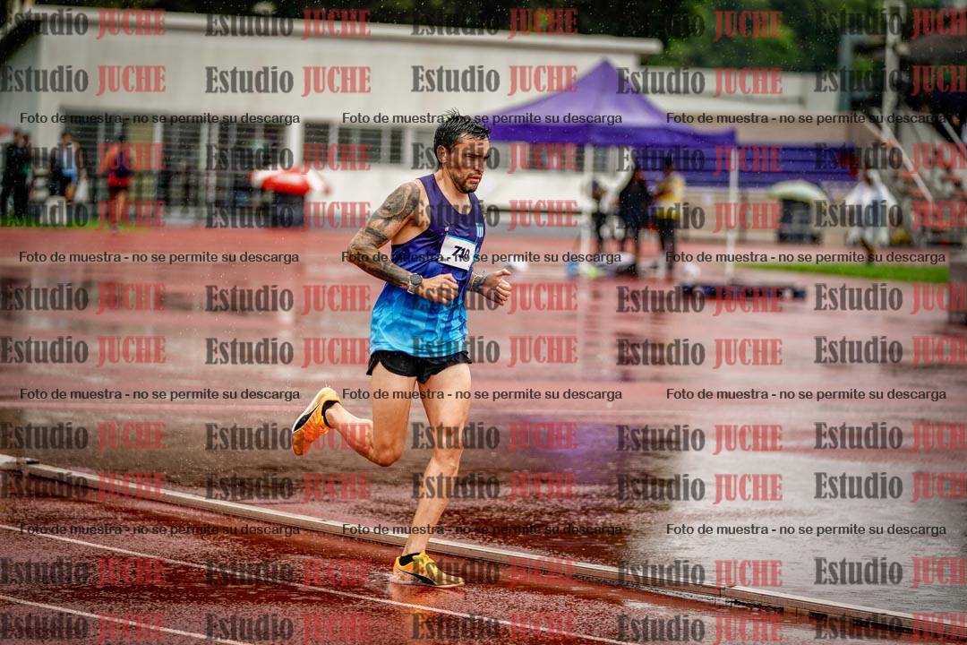 Fotos de los 800 m de varones