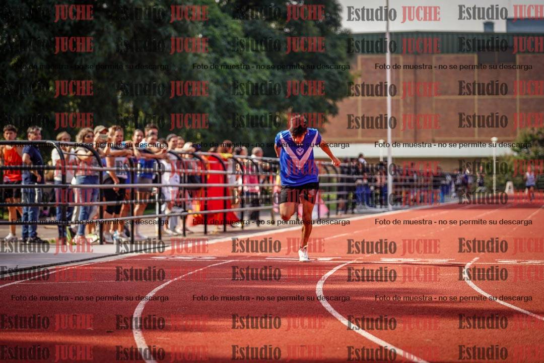 Fotos de los 200 m llanos de varones