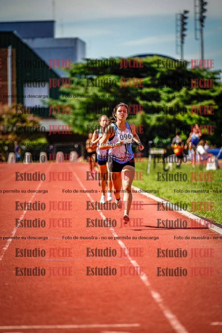 Fotos de los 600 m de mujeres