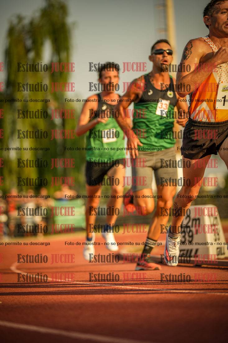 Fotos de los 5000 m llanos de mujeres y varones