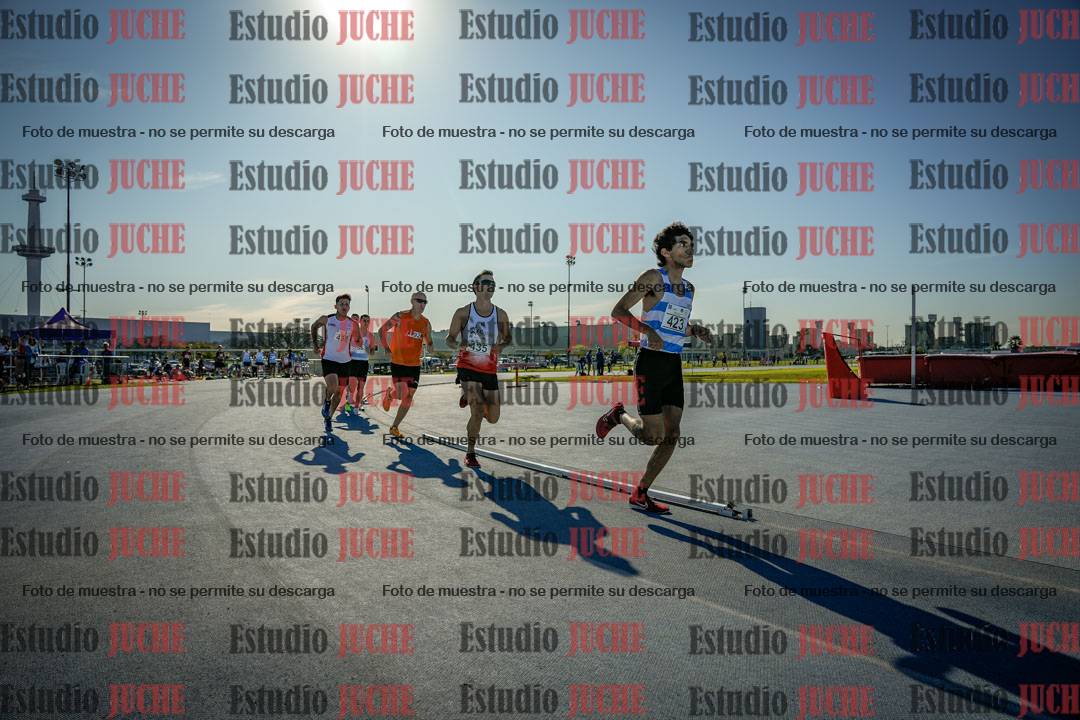 Fotos de los 1500 m llanos de varones