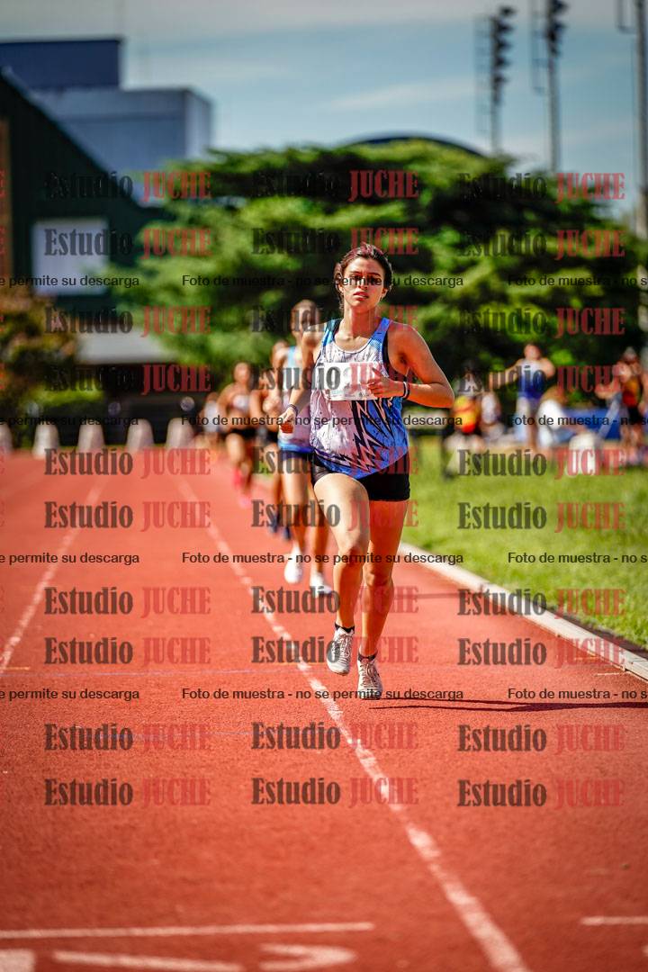 Fotos de los 600 m de mujeres
