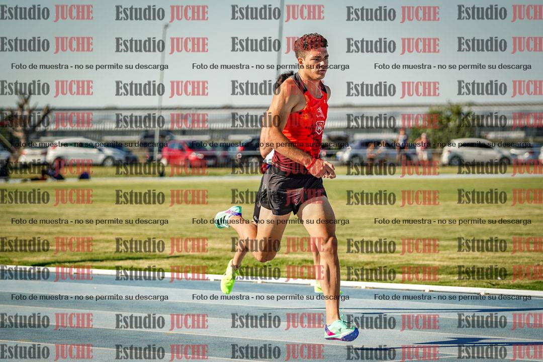 Fotos de los 400 m llanos de varones