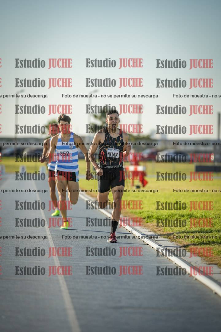 Fotos de los 1500 m llanos de varones