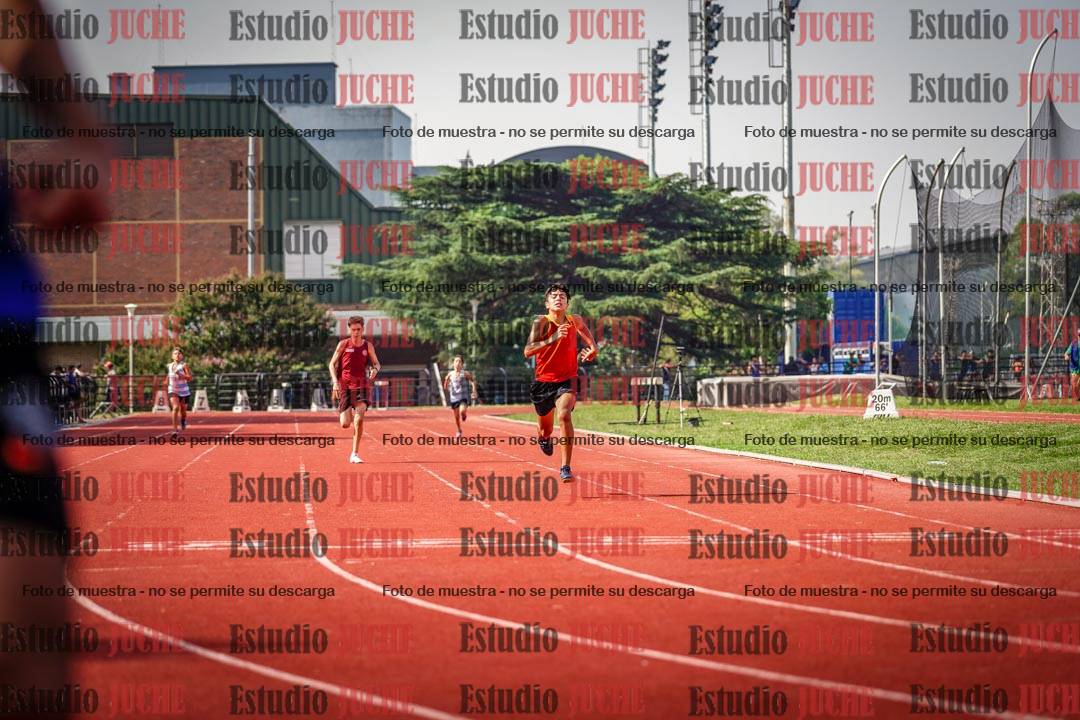 Fotos de los 200 m llanos de varones