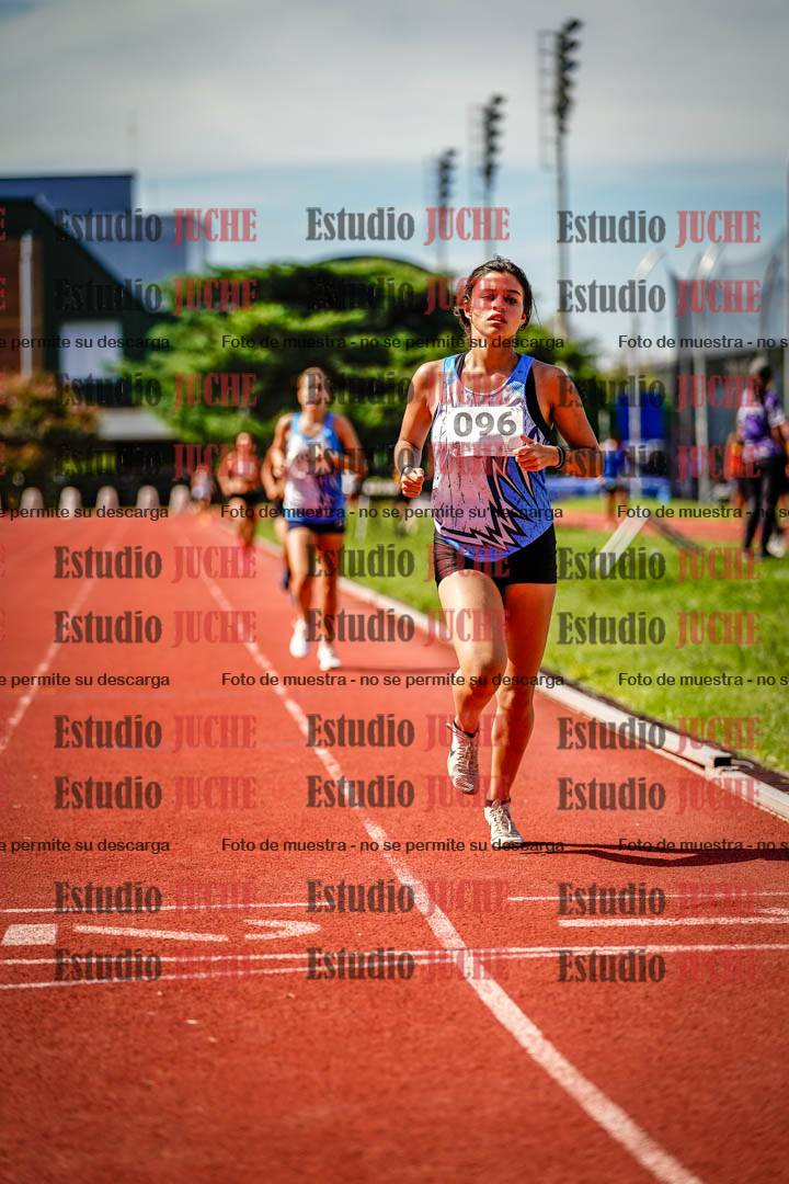Fotos de los 600 m de mujeres
